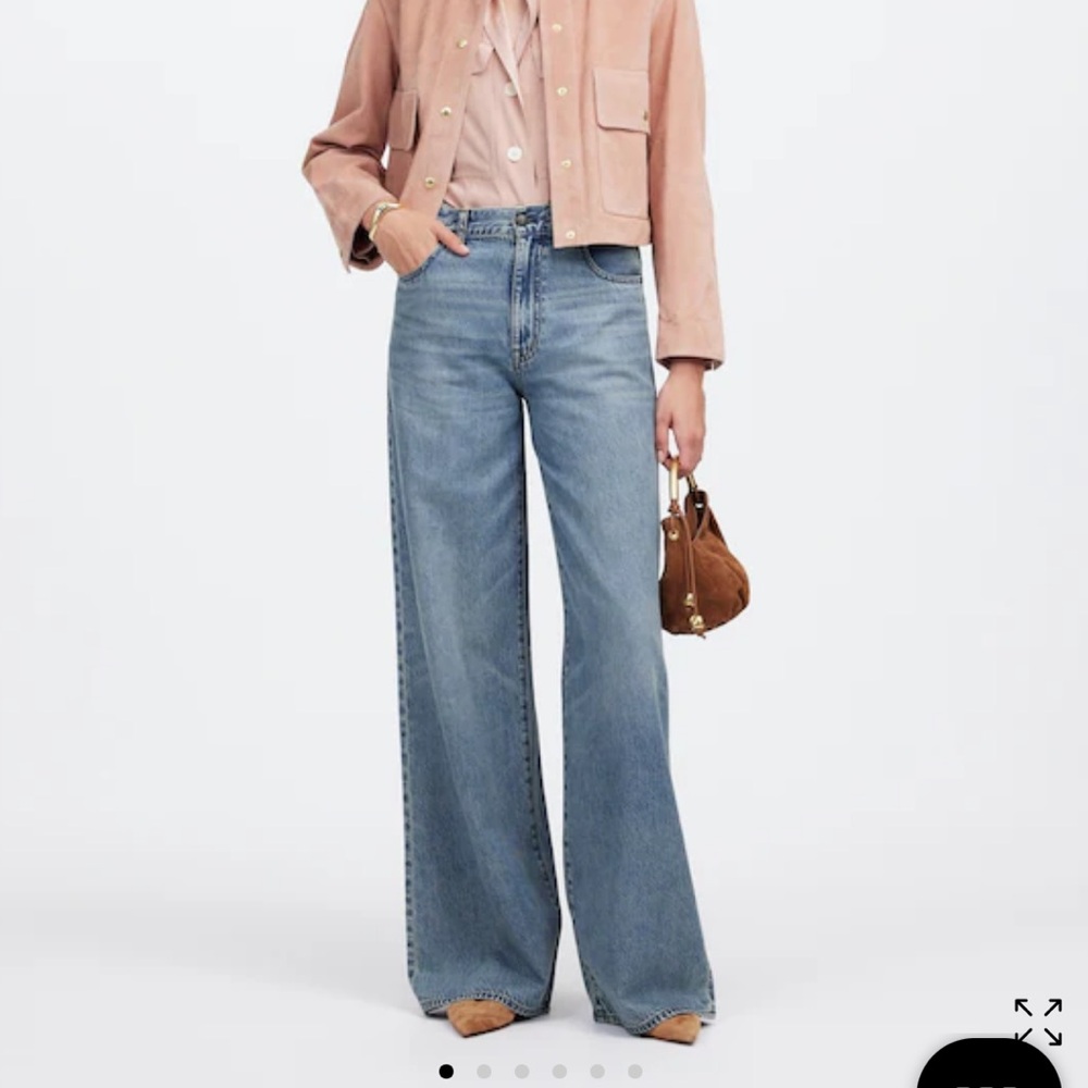 Superwide-Leg Jeans: Airy Denim Edition
